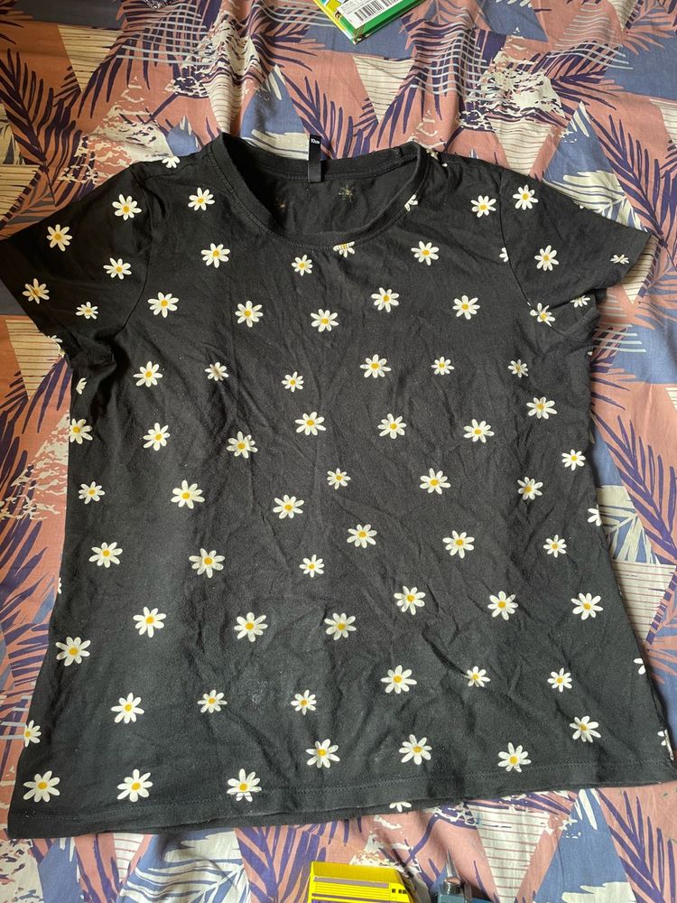 Black top With Cute Flowers