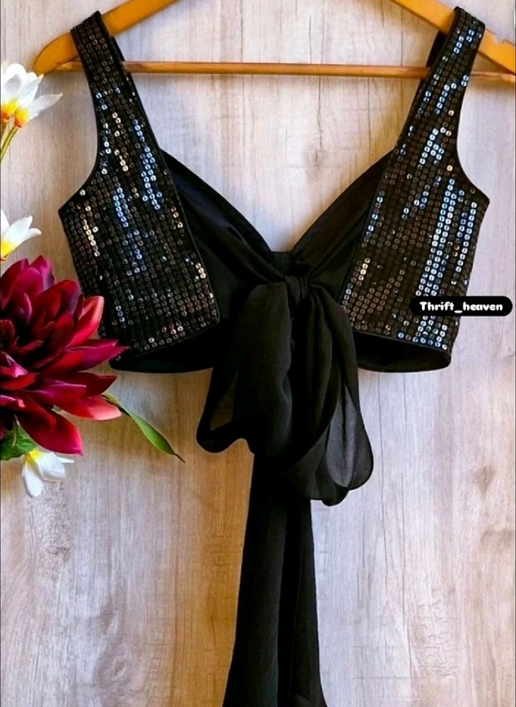 Sequence Knotted Black Blouse