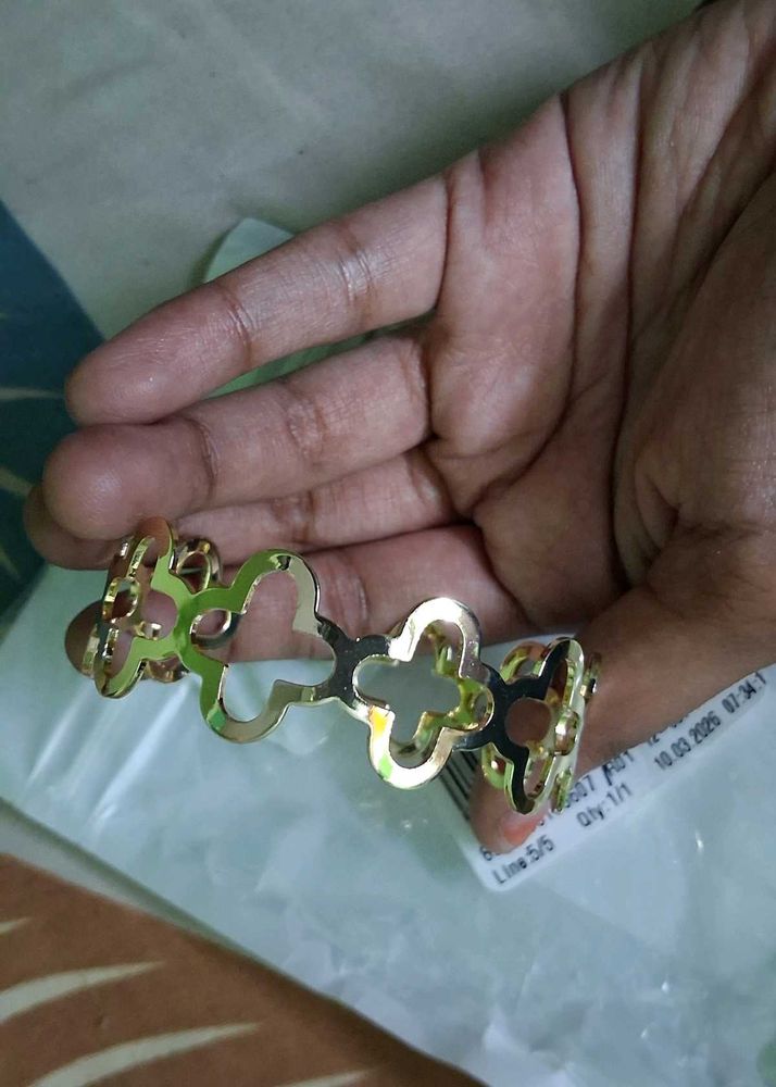 anti tarnish bracelet