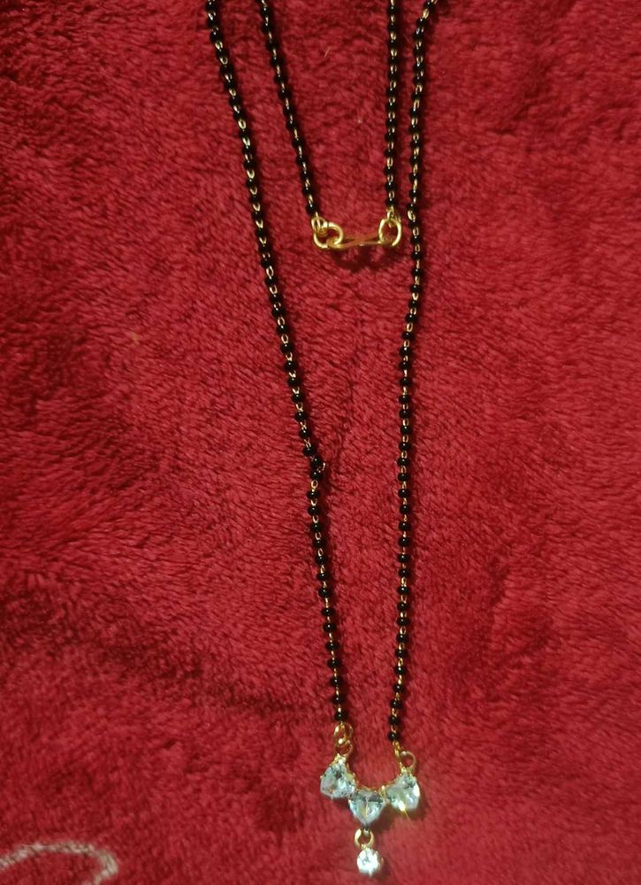 Mangalsutra with Stone Pendant