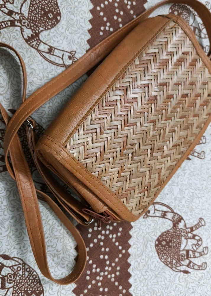 Stylish Woven Crossbody Bag