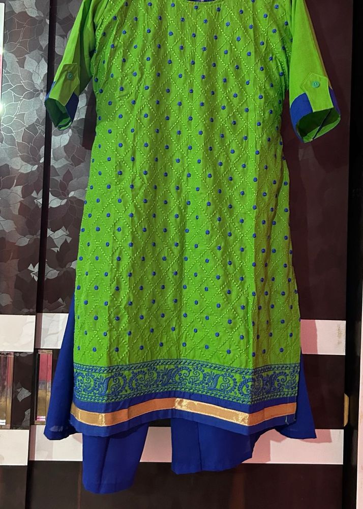 Green &amp; Blue Embroidered Kurti Set