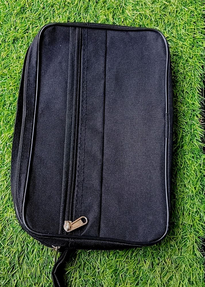 Superb Black Pouch 🧬