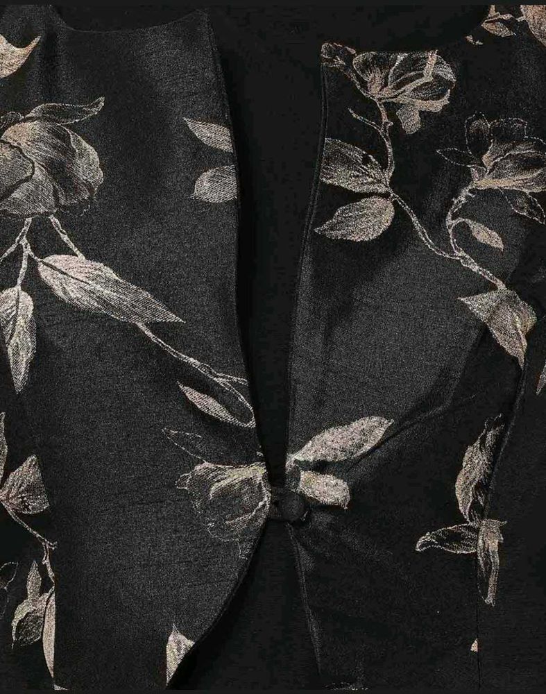 Elegant Floral Print Blouse