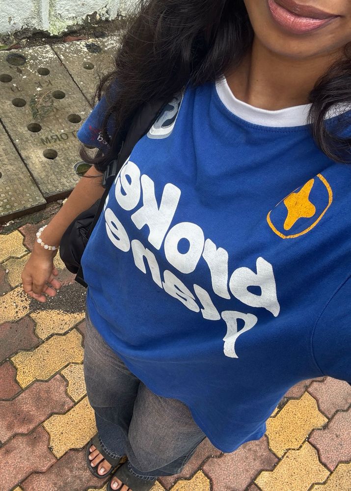 Oversized blue T shirt 👚