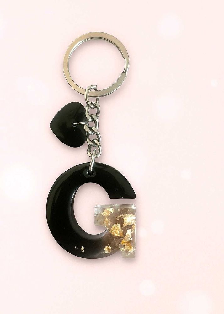 Initial 'G' Resin Keychain