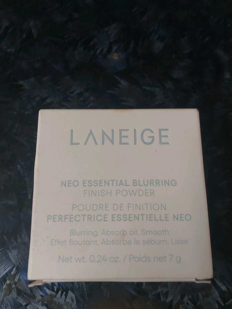 Laneige Blurring Finish Powder