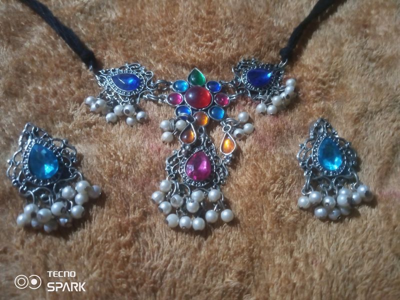 Oxidise Stone Set