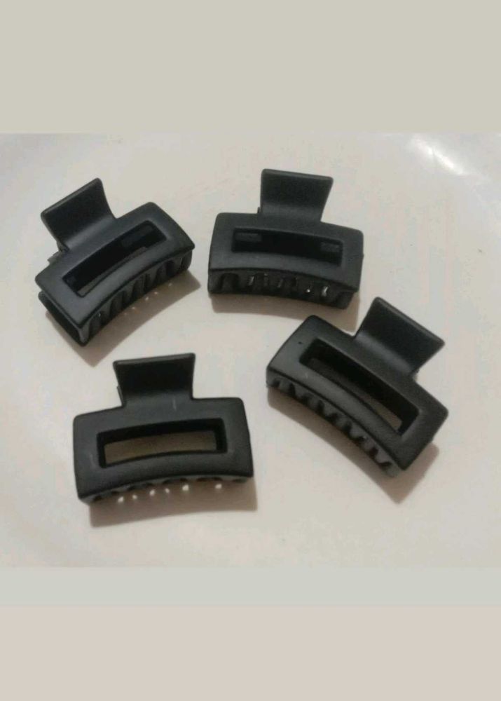*Black matte claws clips