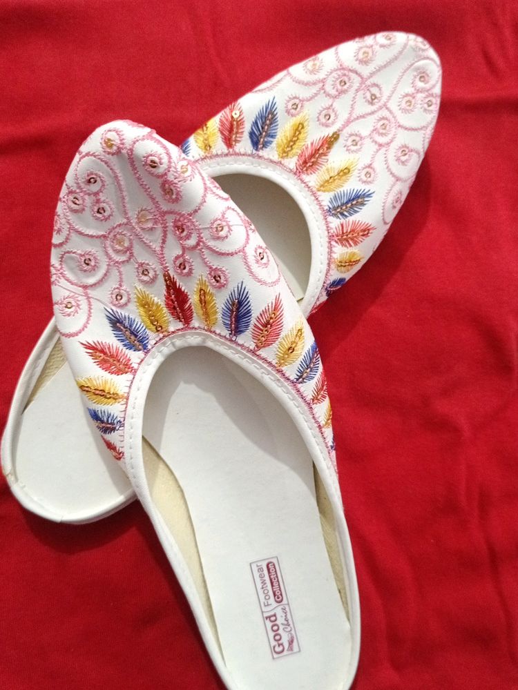 Ethinic Party And Regular Wear Jaipuri Juttis