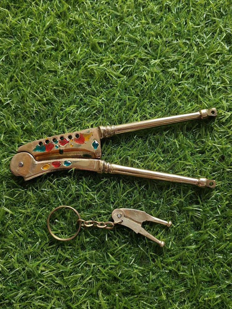 Vintage Brass Nutcracker Set with kitchen free
