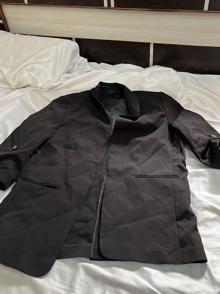 Chic Black Blazer Jacket