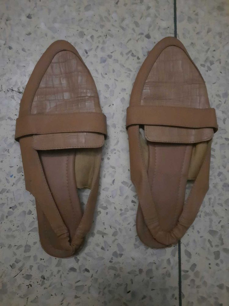 Tan Faux Croc Pointed Flats