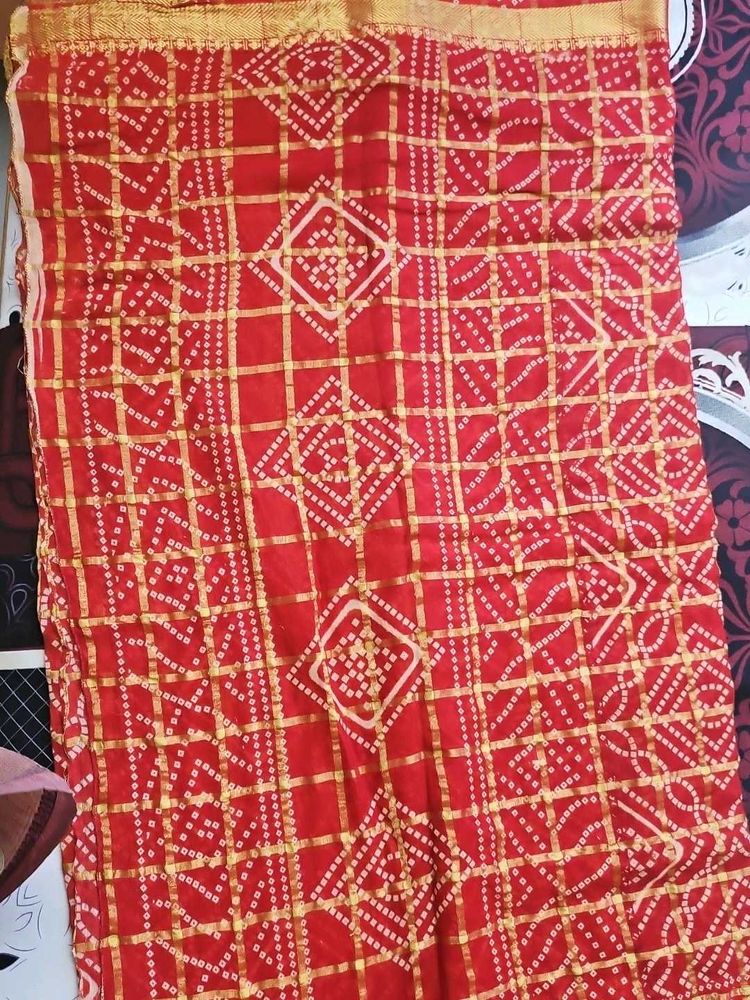 Elegant Red Bandhani Saree