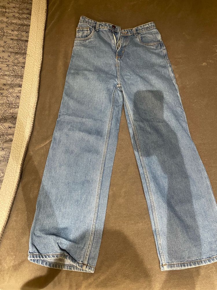 Wide Leg Light Wash Denim Jeans