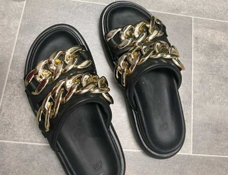 New H&amp;M Trendy Flats For Outwear