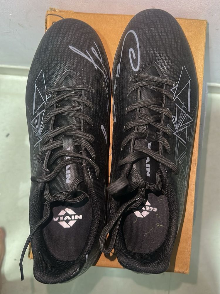 Nivia Football Cleats