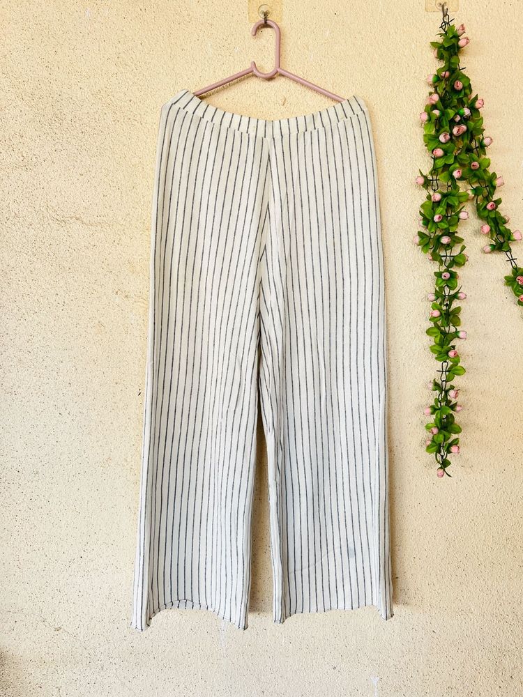 Chic Striped Wide-Leg Pants