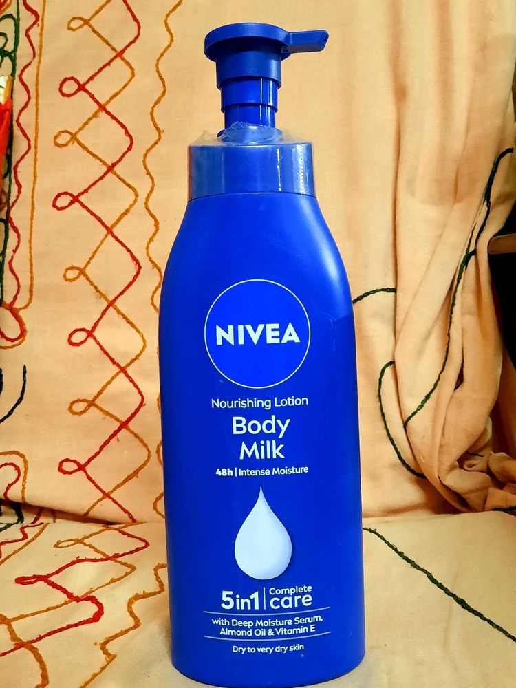 Nivea Nourishing Body Milk Lotion