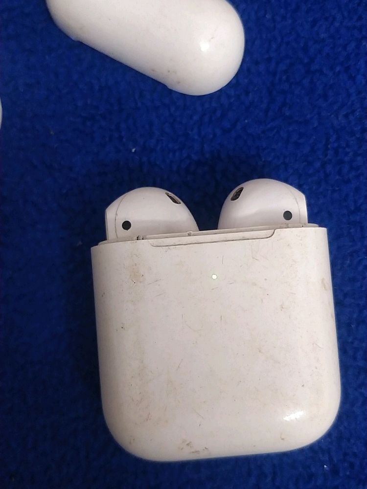 3 Earbuds Dead Condition Me He