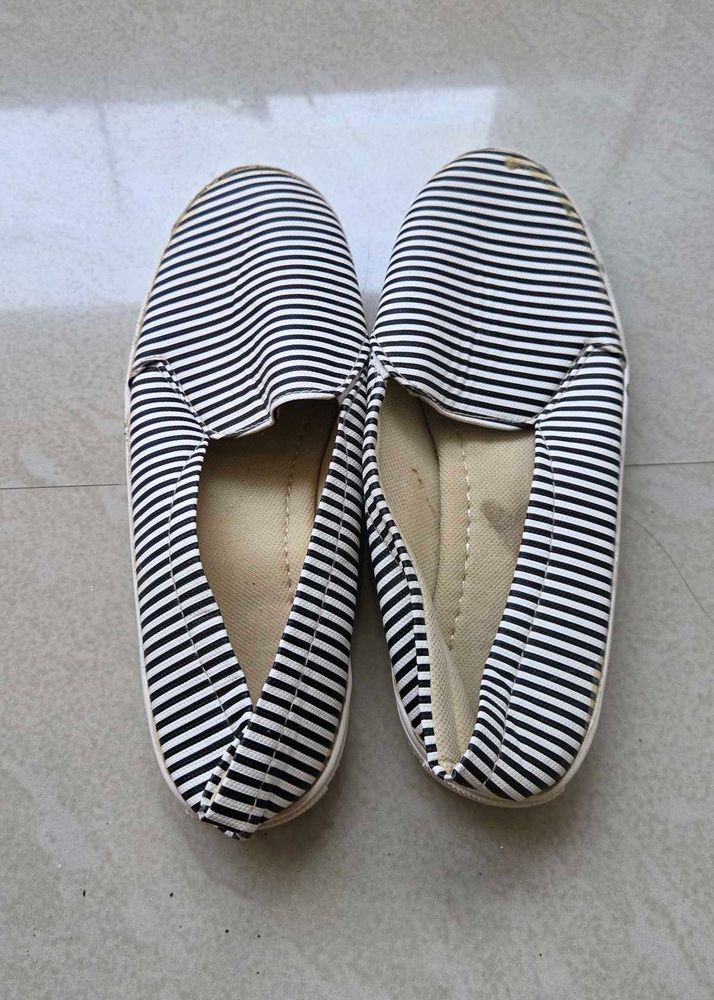 Chic Striped Loafers