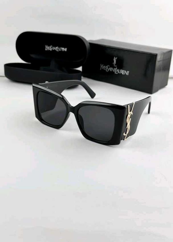YSL Sunglass 👓