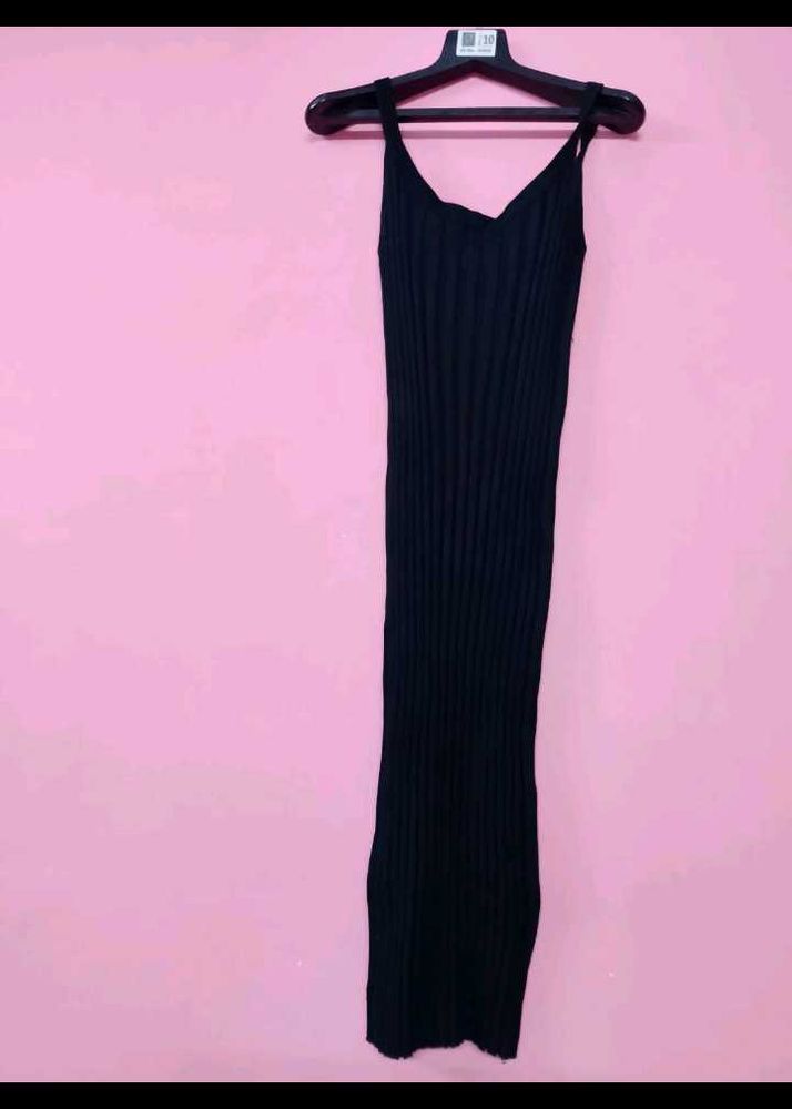 Sleek Black Ribbed Stretchable Dress