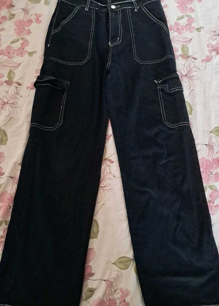 Shein dupe fly with button closure cargo jeans