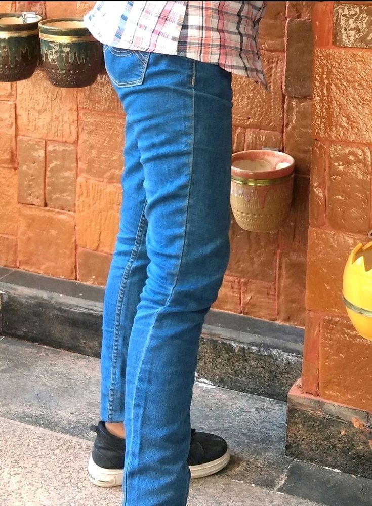 DJ &amp; C Blue Jeans