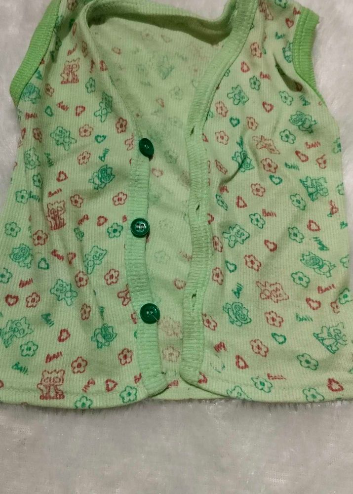 Cute Baby Girl's Sleeveless Top
