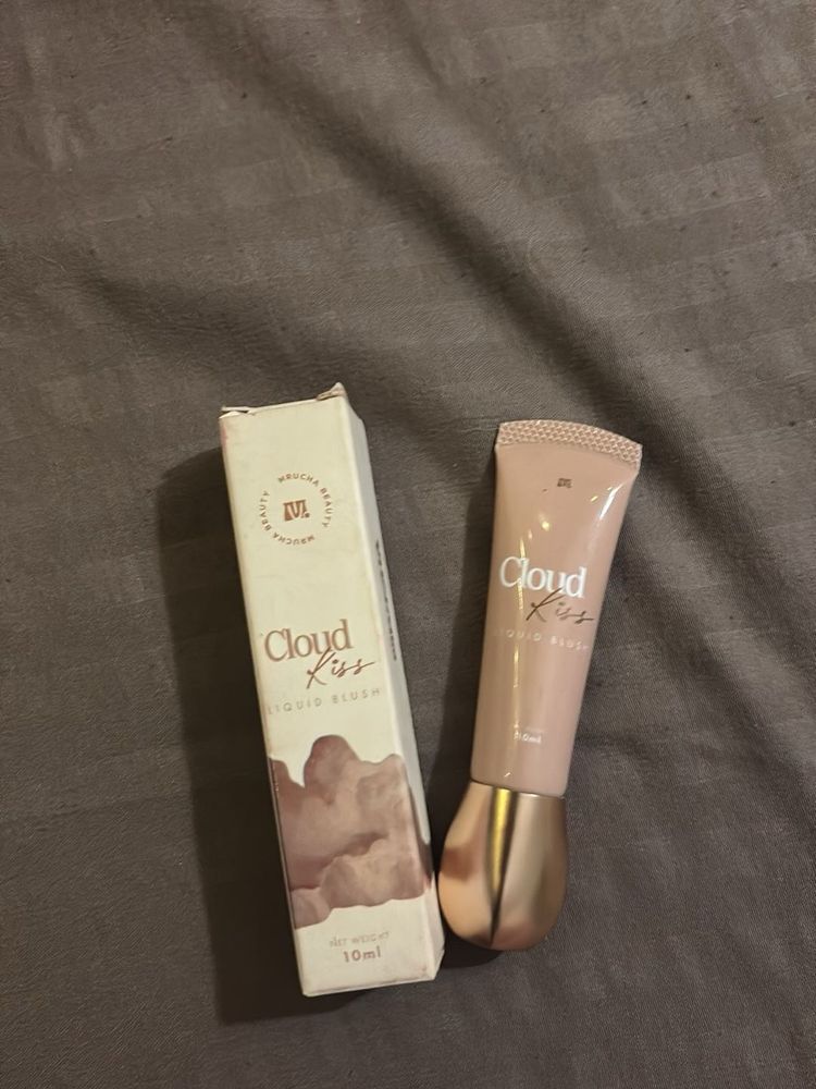 Cloud Kiss Liquid Blush - Soft &amp; Buildable