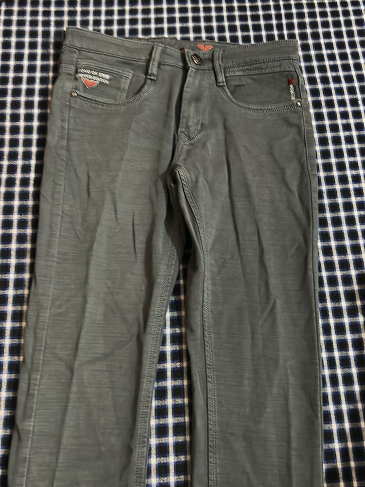 Stylish Gray Jeans