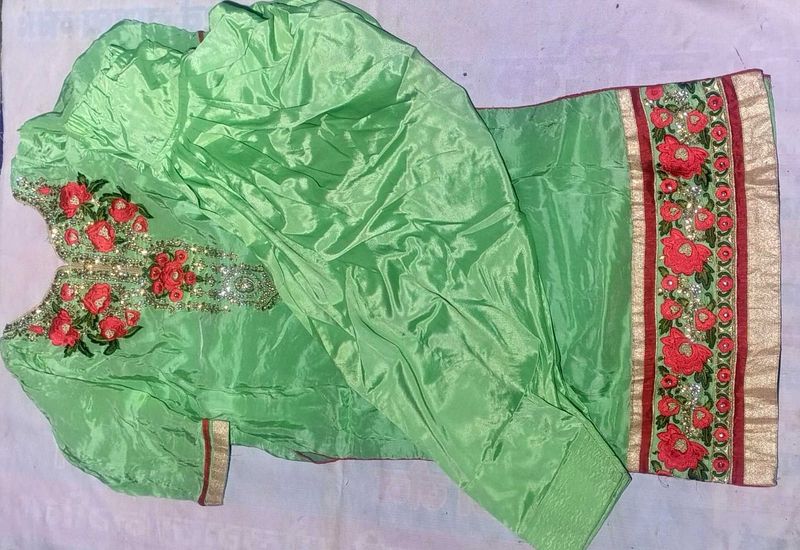 Women's Sea Green Embroidered Anarkali Kurta | Sty