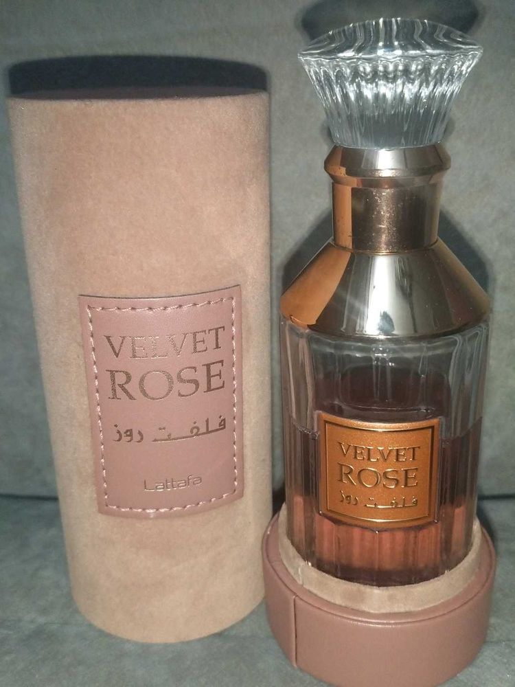 Lattafa Velvet Rose Perfume