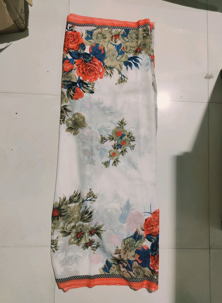 Women's Casual saree. Like New. Good Condition