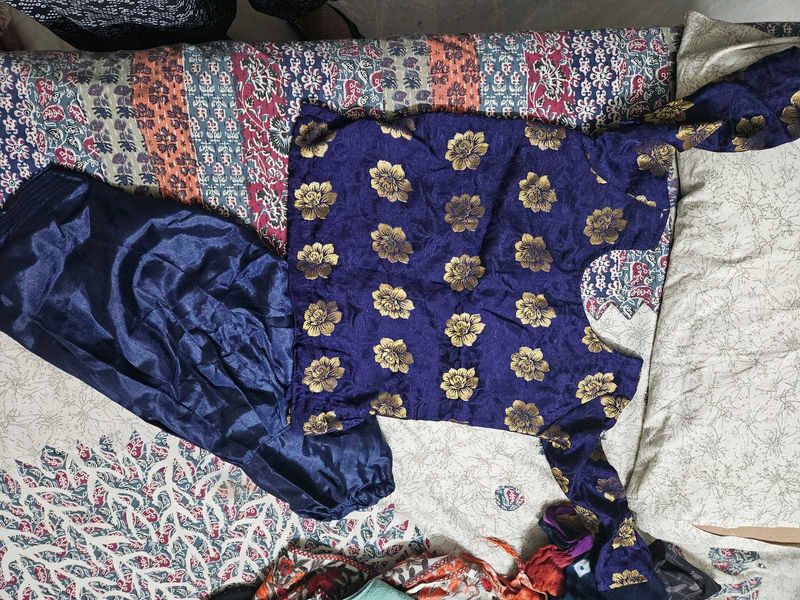 Elegant Blue &amp; Gold Floral Pant Suit