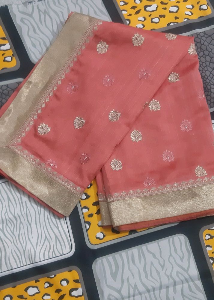 Most Pretty Saree  With Golden Border