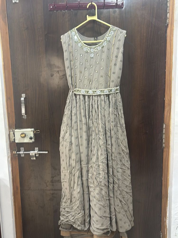 Elegant Ethnic Gown😍😍