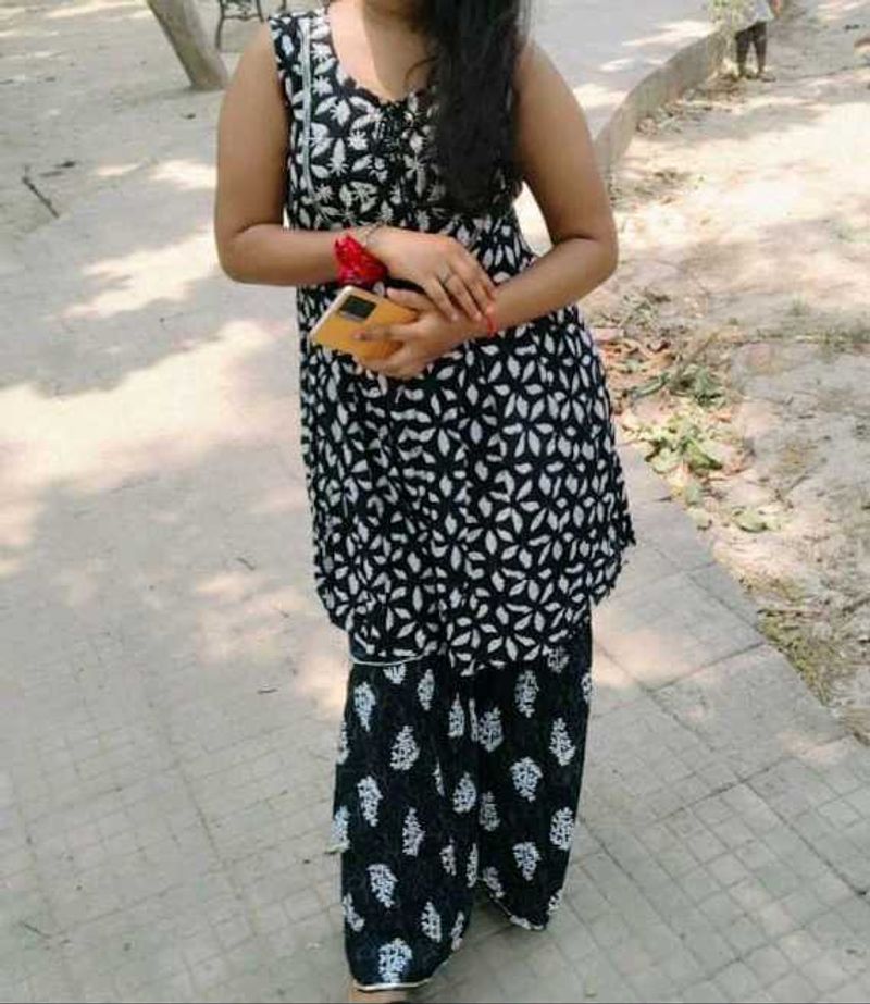 Black &amp; White Kurta Set
