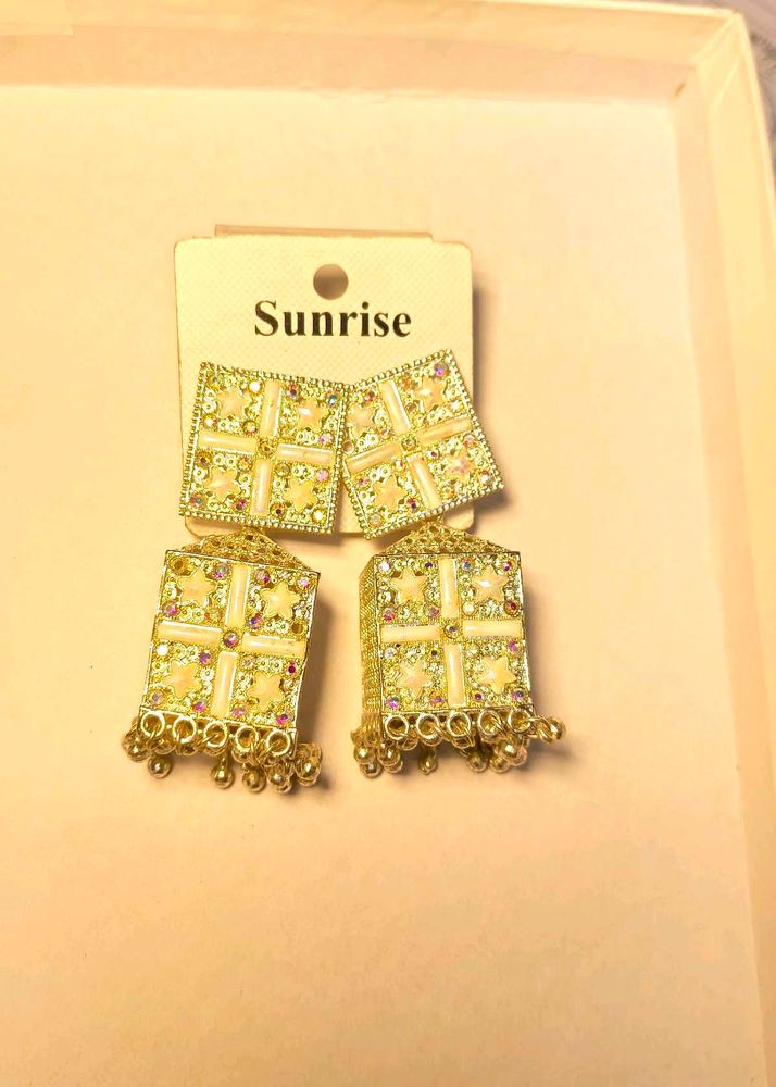Elegant Golden Square Earrings