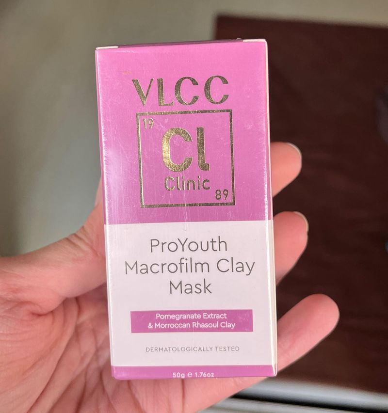 VLCC ProYouth Macrofilm Clay Mask