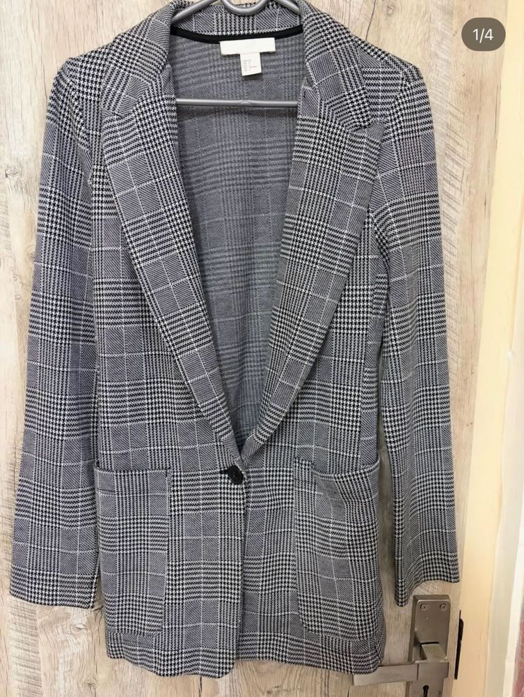 Stylish Plaid Blazer Jacket