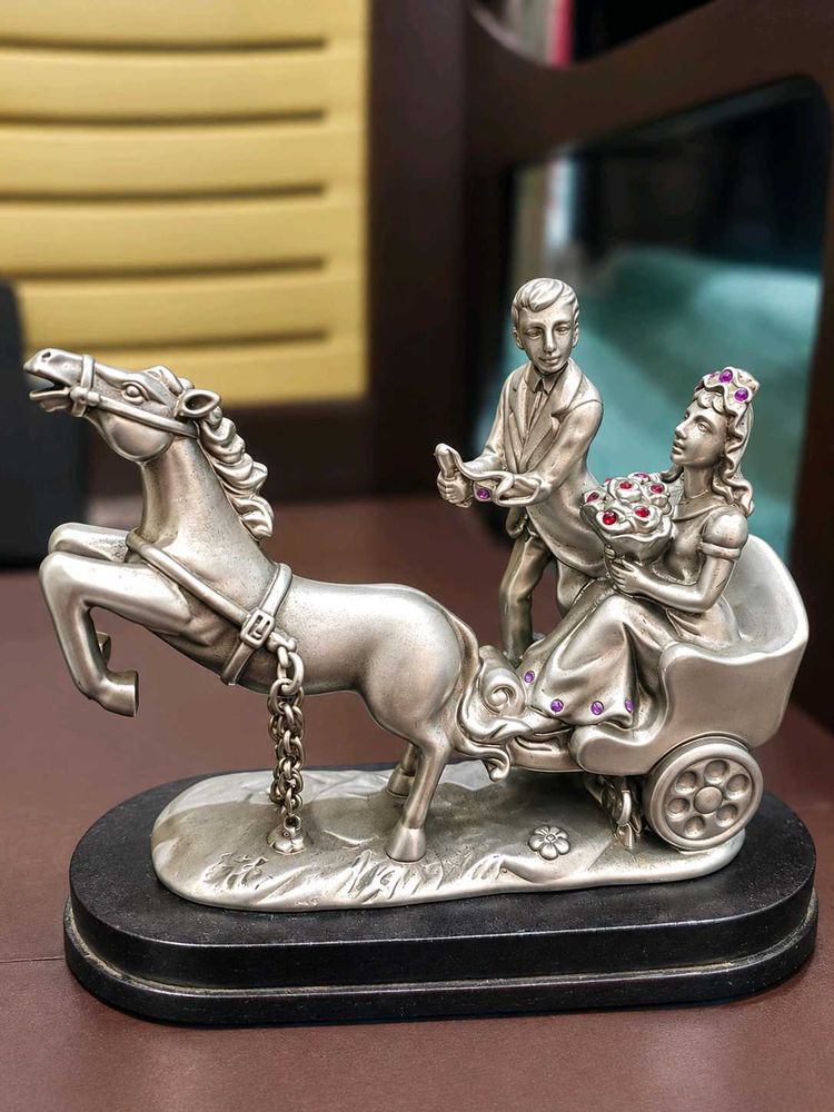 Vintage Horse Carriage Figurine