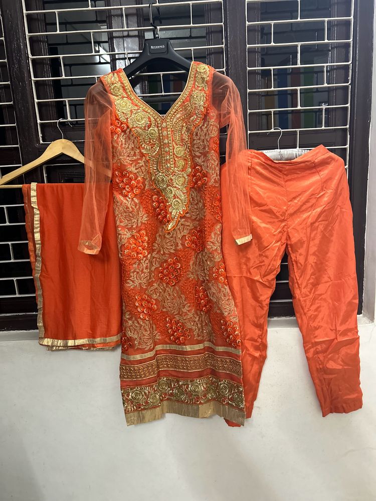 Beautiful Designwr Suit