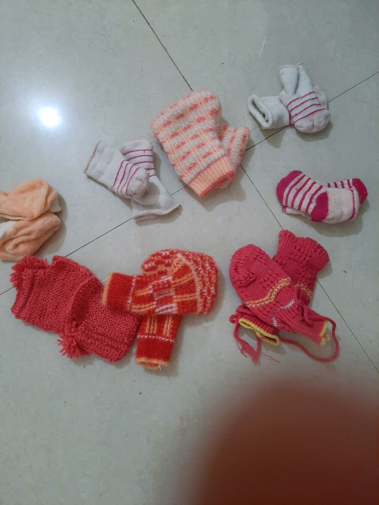 New Born Shockes 8 Pairs