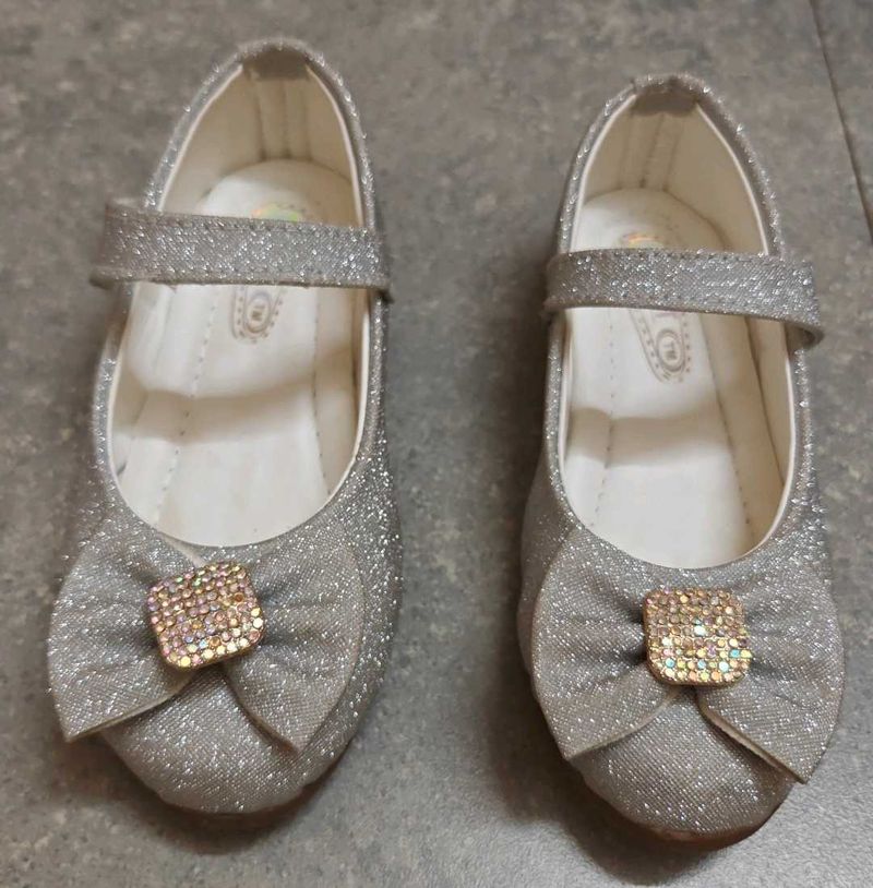 Sparkly Silver Mary Jane Shoes with Bow