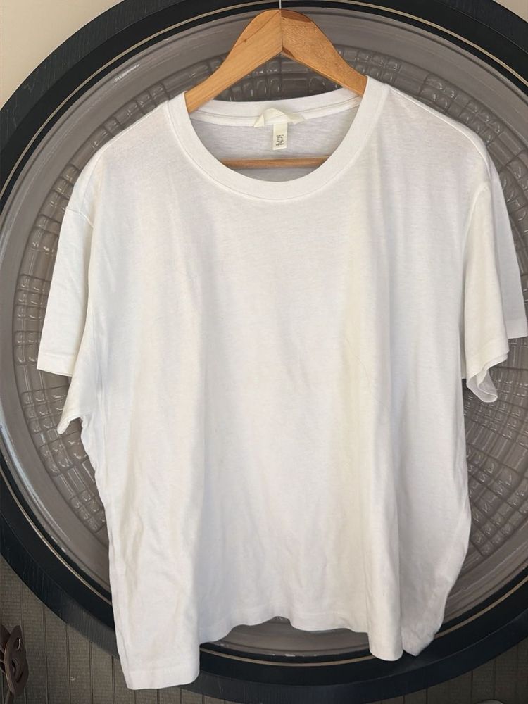 Classic White Crew Neck T-Shirt