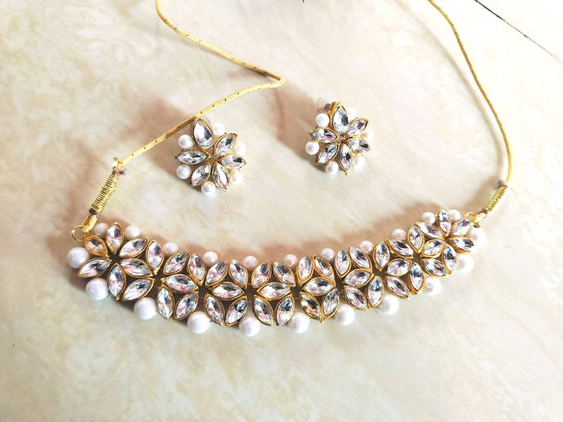 Choker Set