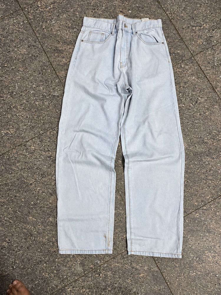 Light Wash straight baggy Jeans