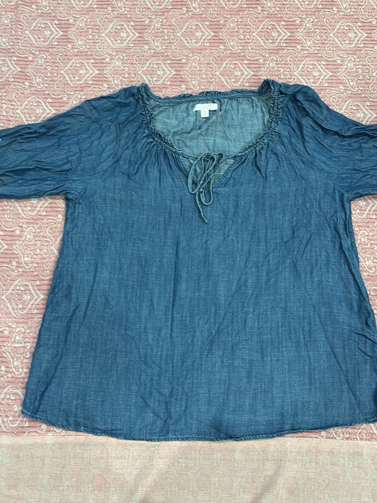 Its A Top From Export House